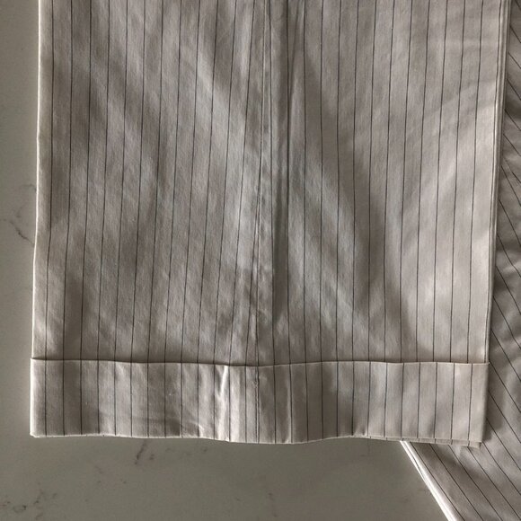 Calvin Klein Vtg Mid Rise Wide Leg Cuffed Pin Stripe Pants White + Black Size 8 - Picture 4 of 12